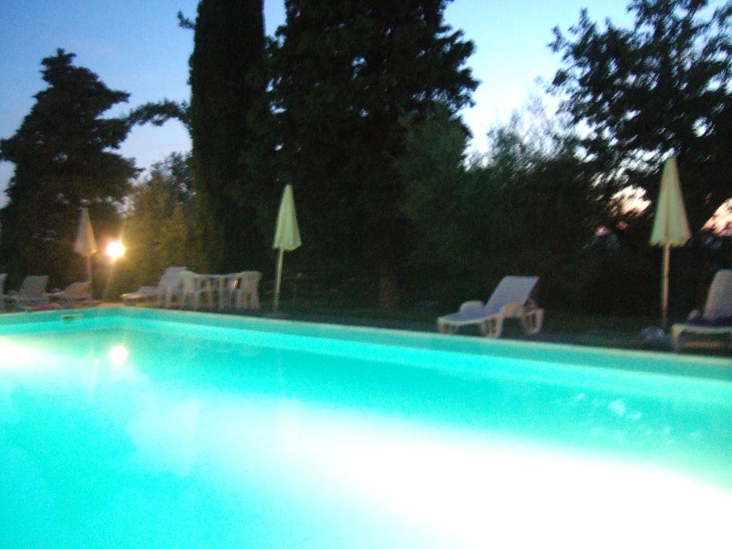 Agriturismo Relais Poggio Primo Borro Exteriör bild